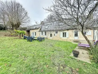 Maison à vendre Château du Loir - 7 pièces - 4 chambres - MAV66798