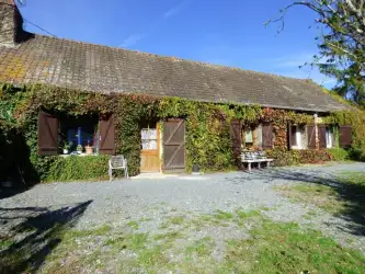 Maison à vendre Saint Aubin des Coudrais - 6 pièces - 4 chambres - MAV56161